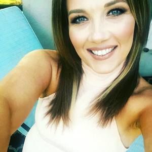 Meet your Posher, Laci